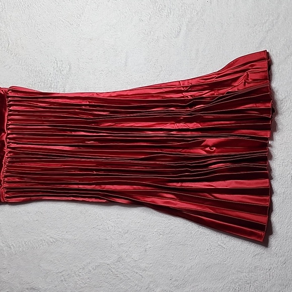 2552 NWT Halara V Neck Backless Crisscross Lace Up Pleated Midi Party Dress XL - Picture 4 of 7